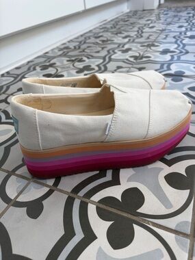 Toms Cream Canvas Platform Slip-Ons with Pink & Orange Striped Sole